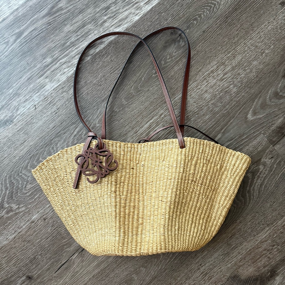 Loewe Shell Small Leather-Trimmed Elephant Straw Raffia Tote Bag - Picture 4 of 10